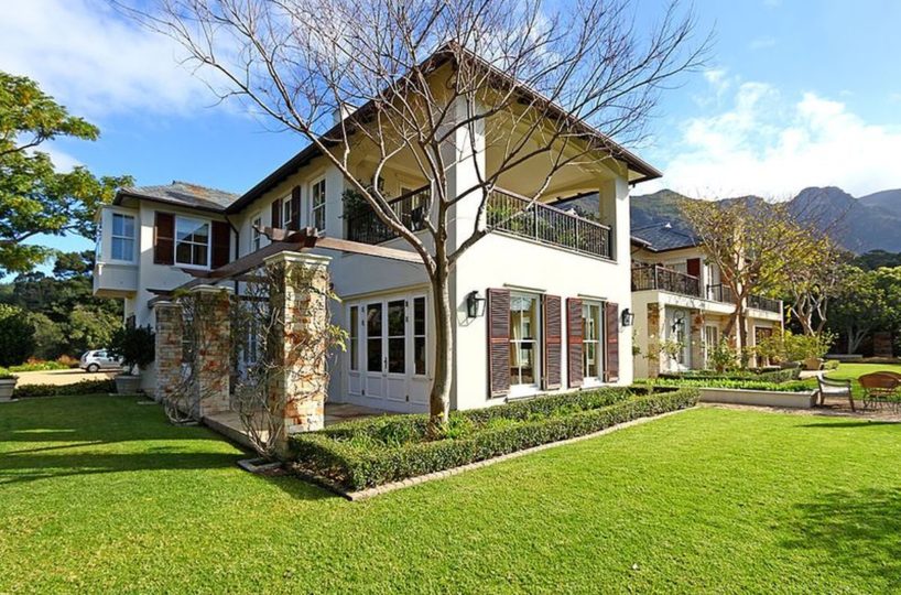 Large Five Star Cape Town Villa in Constantia