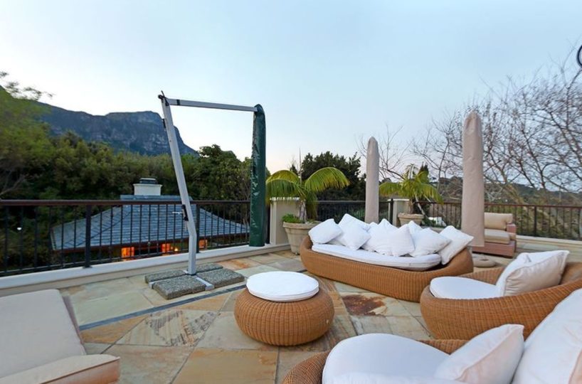 Large Five Star Cape Town Villa in Constantia