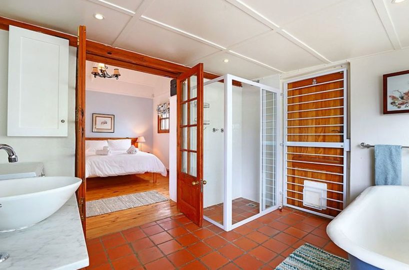 Simonstown Two Bedroom Self Catering Holiday Cottage