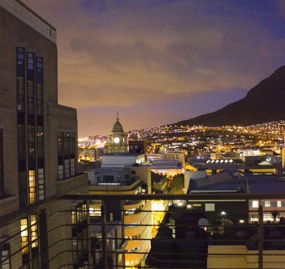 Two Bedroom Luxury Self Catering Apartment Cape Town