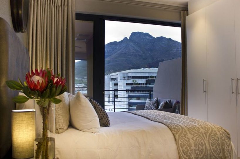 Two Bedroom Luxury Self Catering Apartment Cape Town