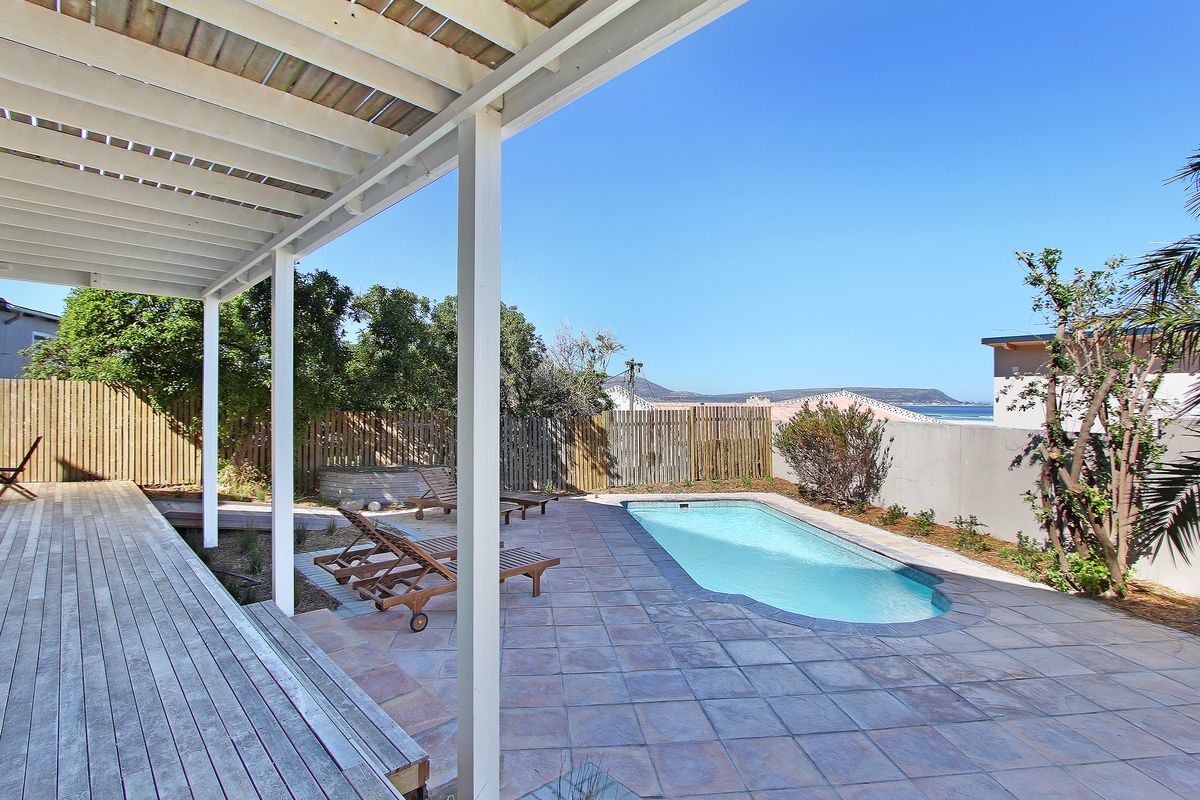 Disabled friendly accommodation in Cape Town - Noordhoek