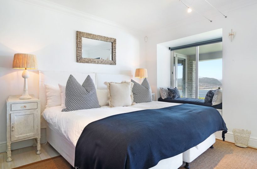 4 Bedroom Luxury Self-Catering Accommodation Simonstown Cape Town