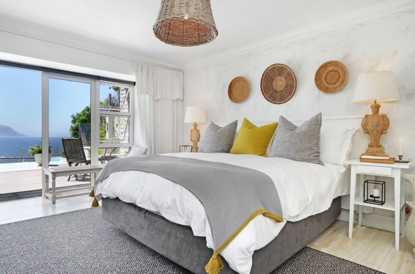 4 Bedroom Luxury Self-Catering Accommodation Simonstown Cape Town