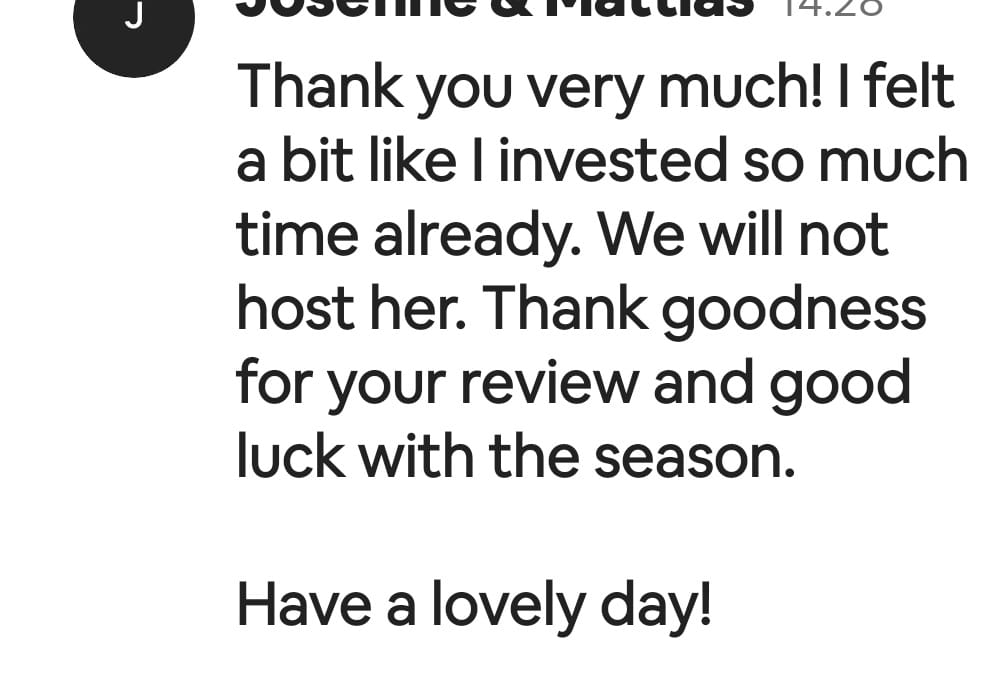 Happy airbnb host because of a honest review paying it forward